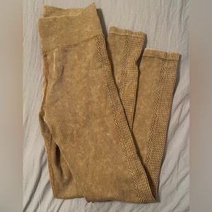 Tan offline by aerie leggings size small